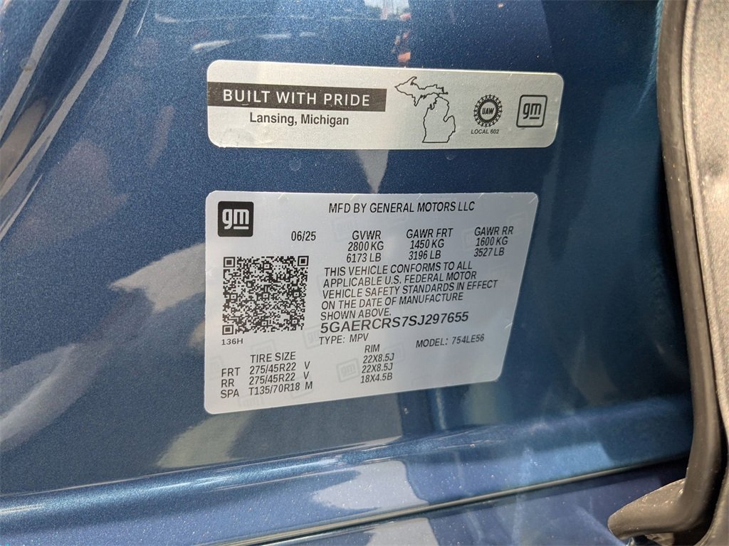 New 2025 Buick Enclave Avenir w/ LPO, Floor Liner Package image 23