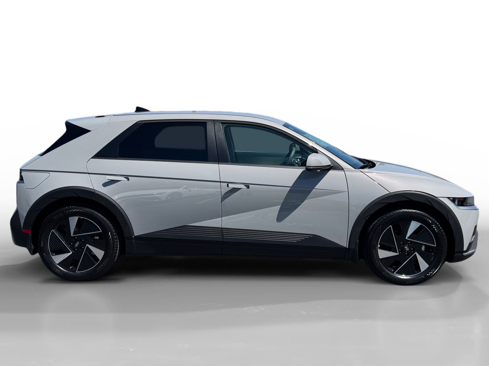 Used 2026 Hyundai Ioniq 5 SE RWD image 6