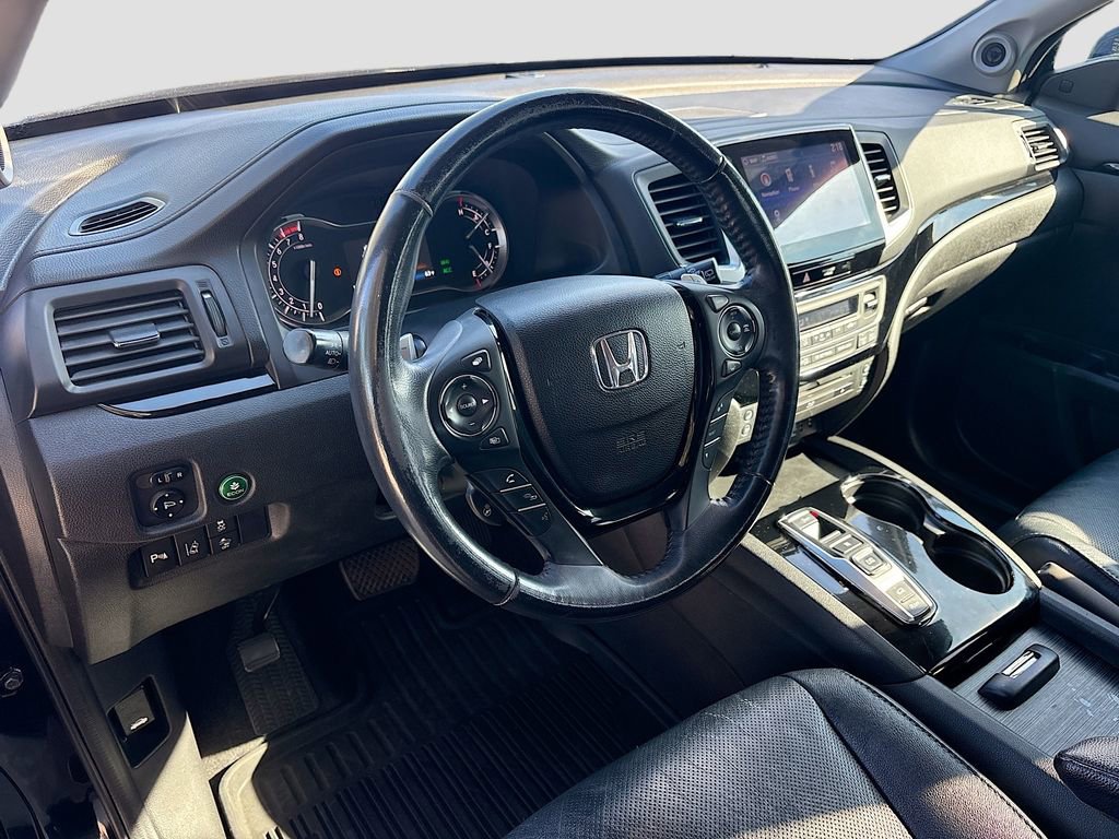Used 2017 Honda Pilot Elite image 9
