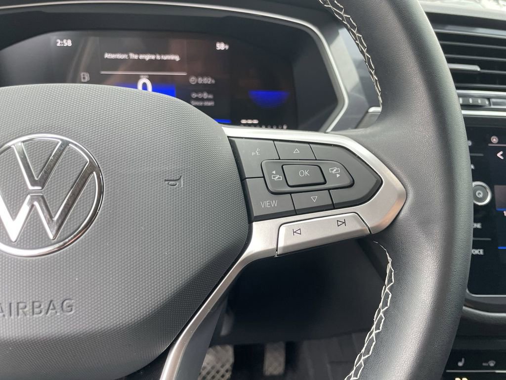 Certified 2023 Volkswagen Tiguan SE image 16