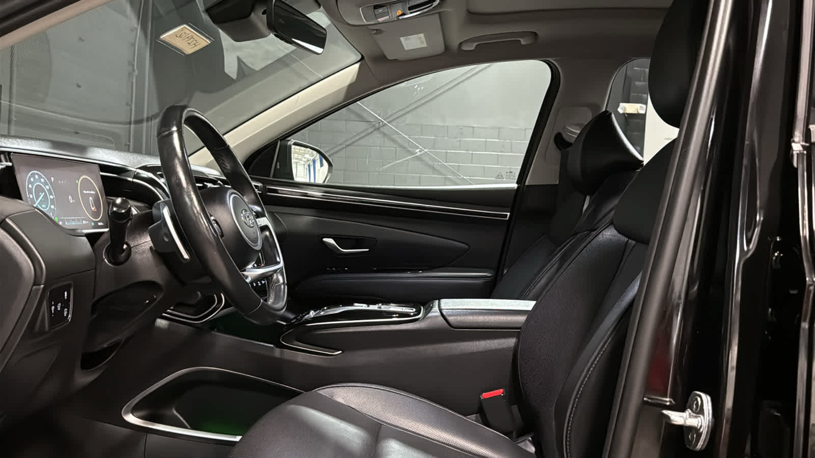 Used 2022 Hyundai Tucson Limited AWD/4WD image 10