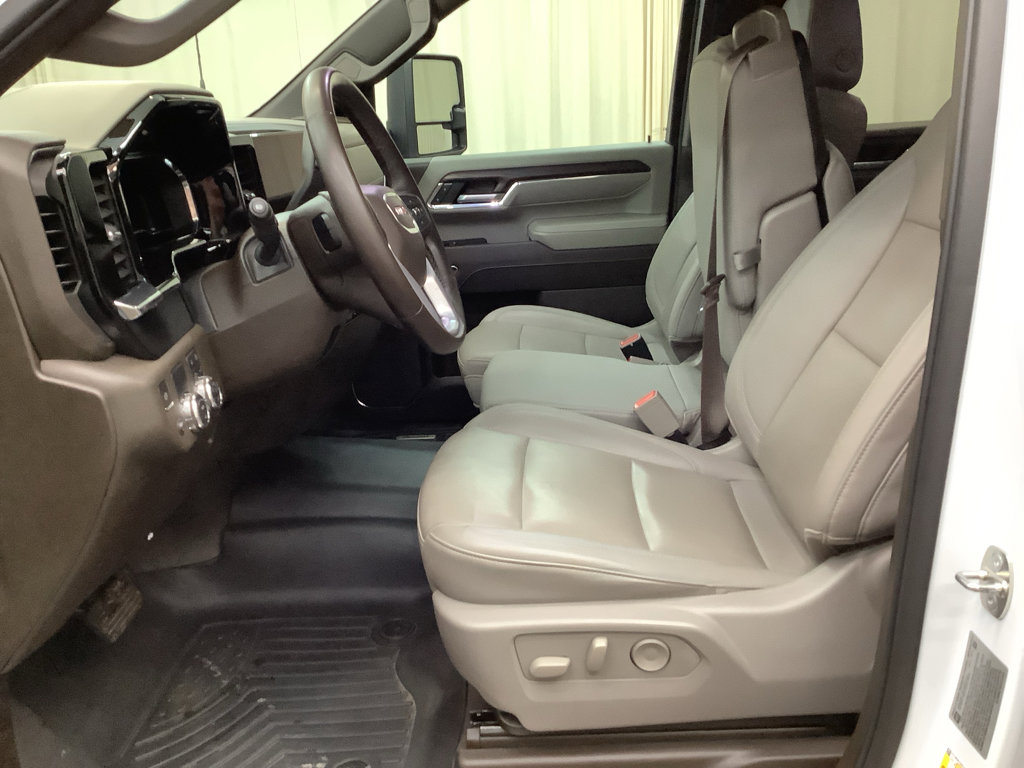 Used 2024 GMC Sierra 2500 SLT RWD image 17