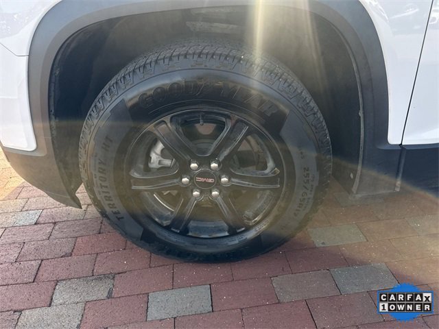 Used 2023 GMC Acadia AT4 w/ Technology Package image 10