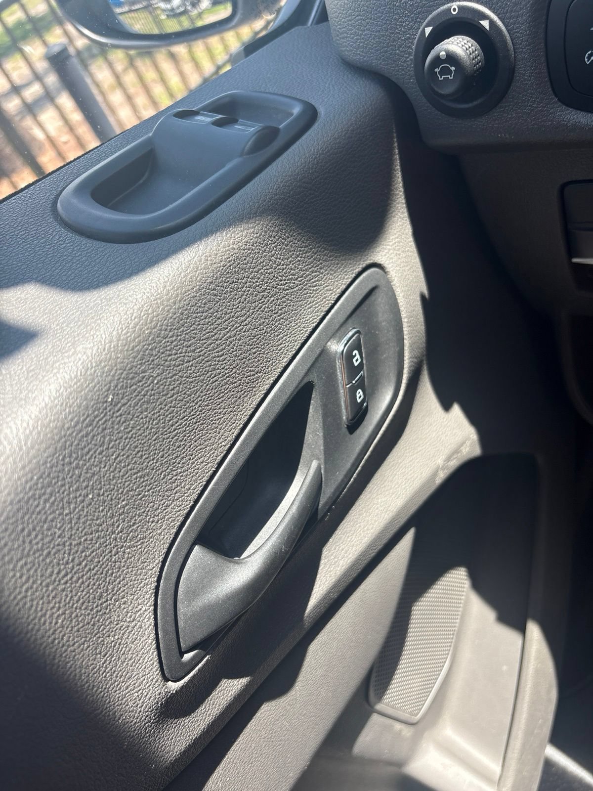 Used 2024 Ford Transit 250 148 Medium Roof RWD image 15