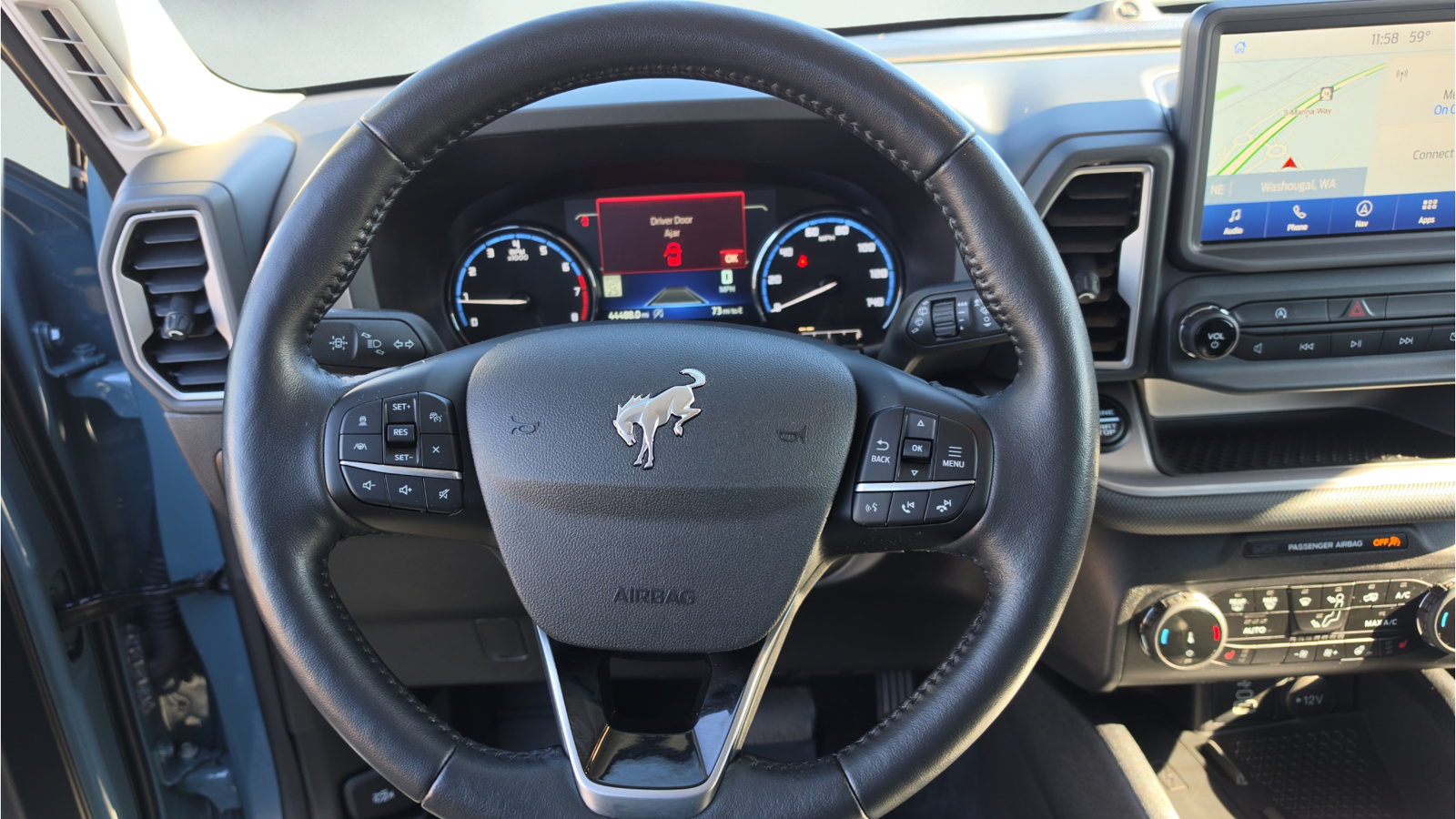 Used 2023 Ford Bronco Sport Outer Banks w/ Tech Package AWD/4WD image 13