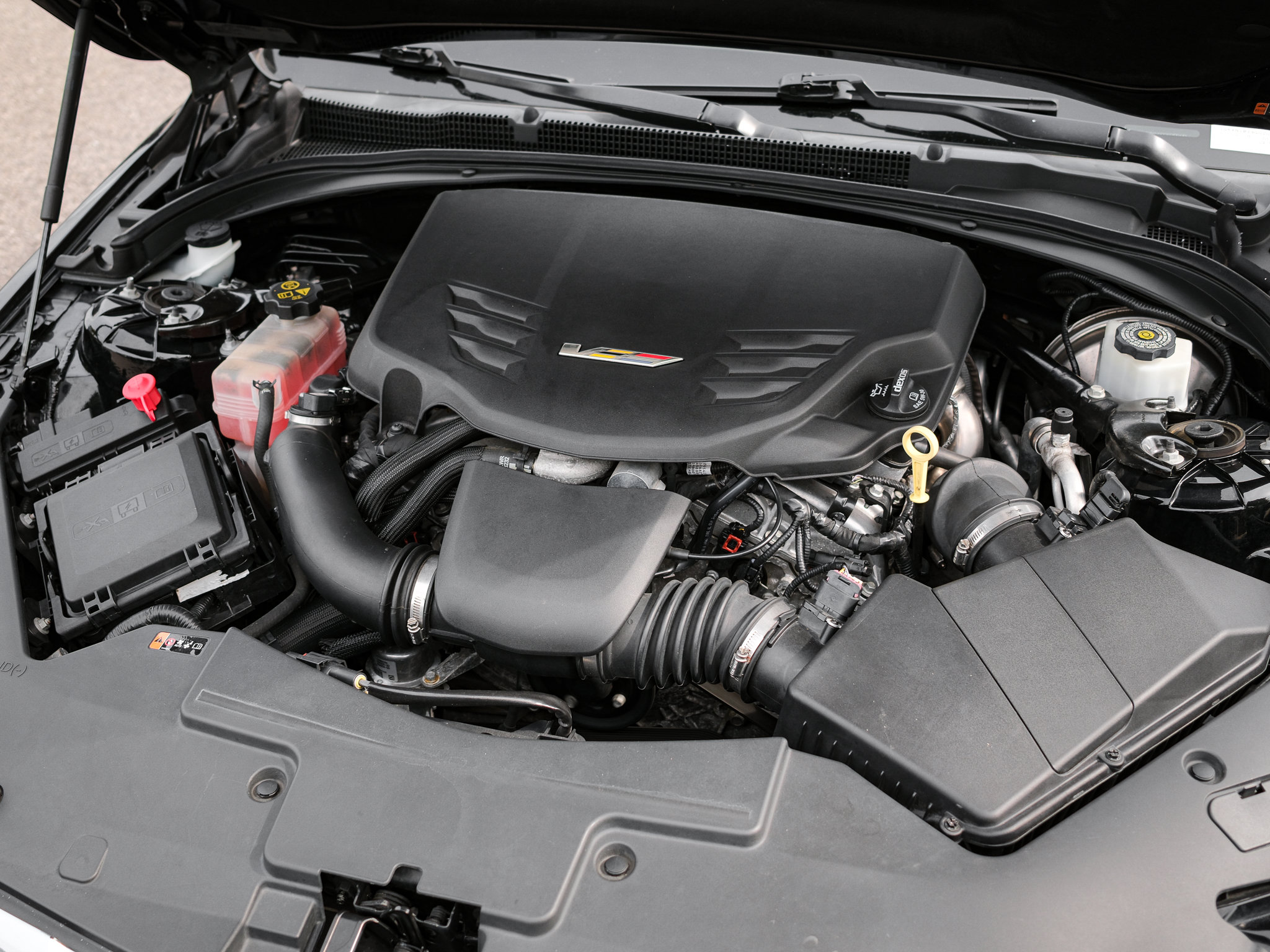 Used 2016 Cadillac ATS V w/ Luxury Package RWD image 36