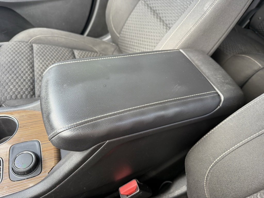 Certified 2019 GMC Acadia SLE image 28