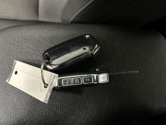 Used 2024 Kia Forte LXS image 34