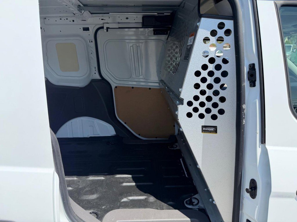 Used 2022 Ford Transit Connect XL FWD image 18