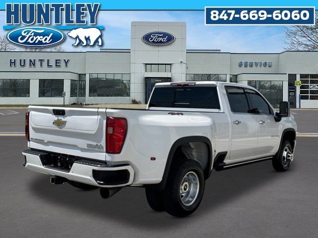 Used 2022 Chevrolet Silverado 3500 High Country w/ Safety Package II AWD/4WD image 4