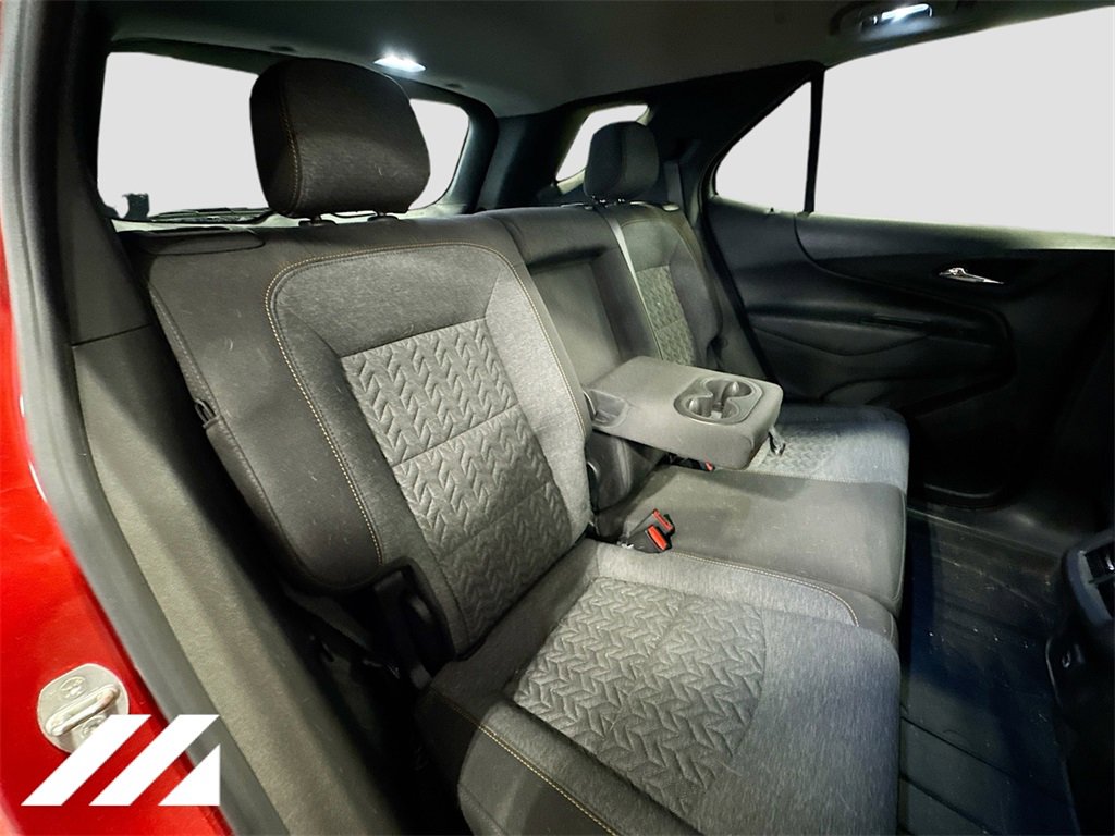Used 2023 Chevrolet Equinox LT image 28