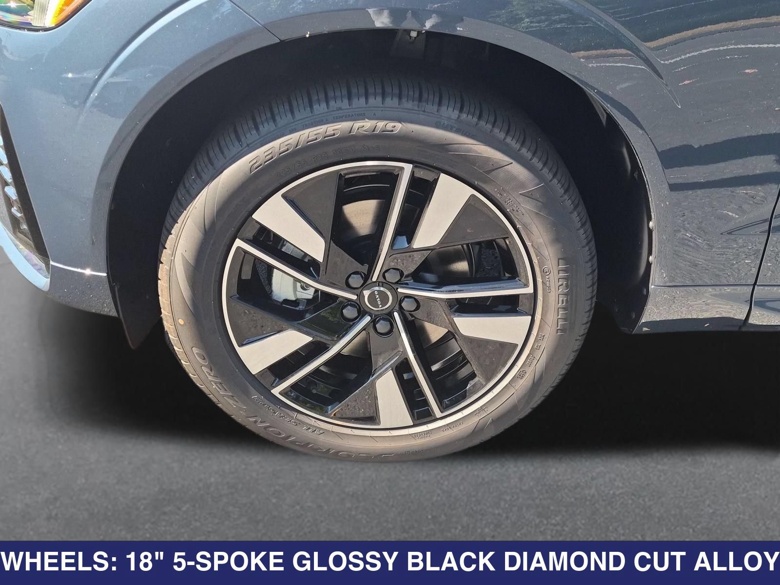New 2027 Volvo XC60 B5 Core AWD/4WD image 26