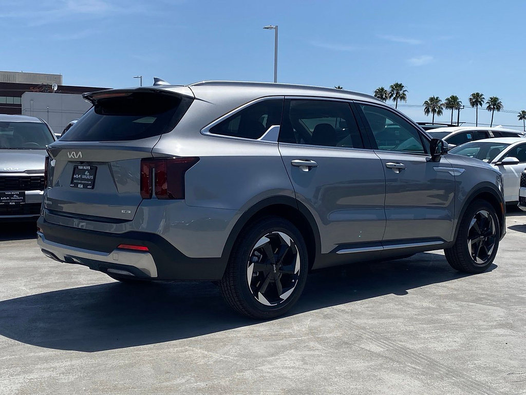 New 2026 Kia Sorento EX w/ EX Premium Package FWD image 3