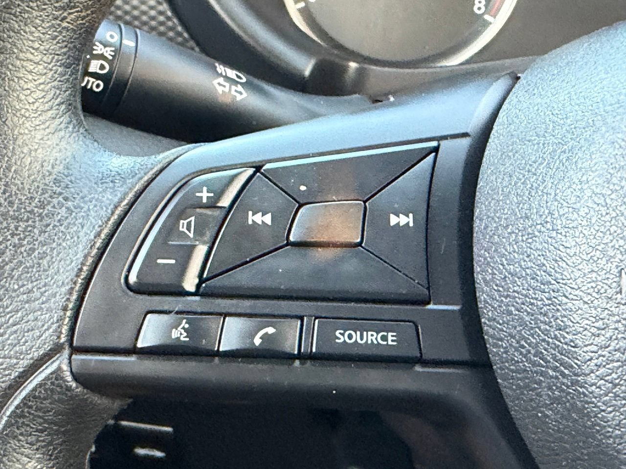 Certified 2023 Nissan Kicks S FWD image 16