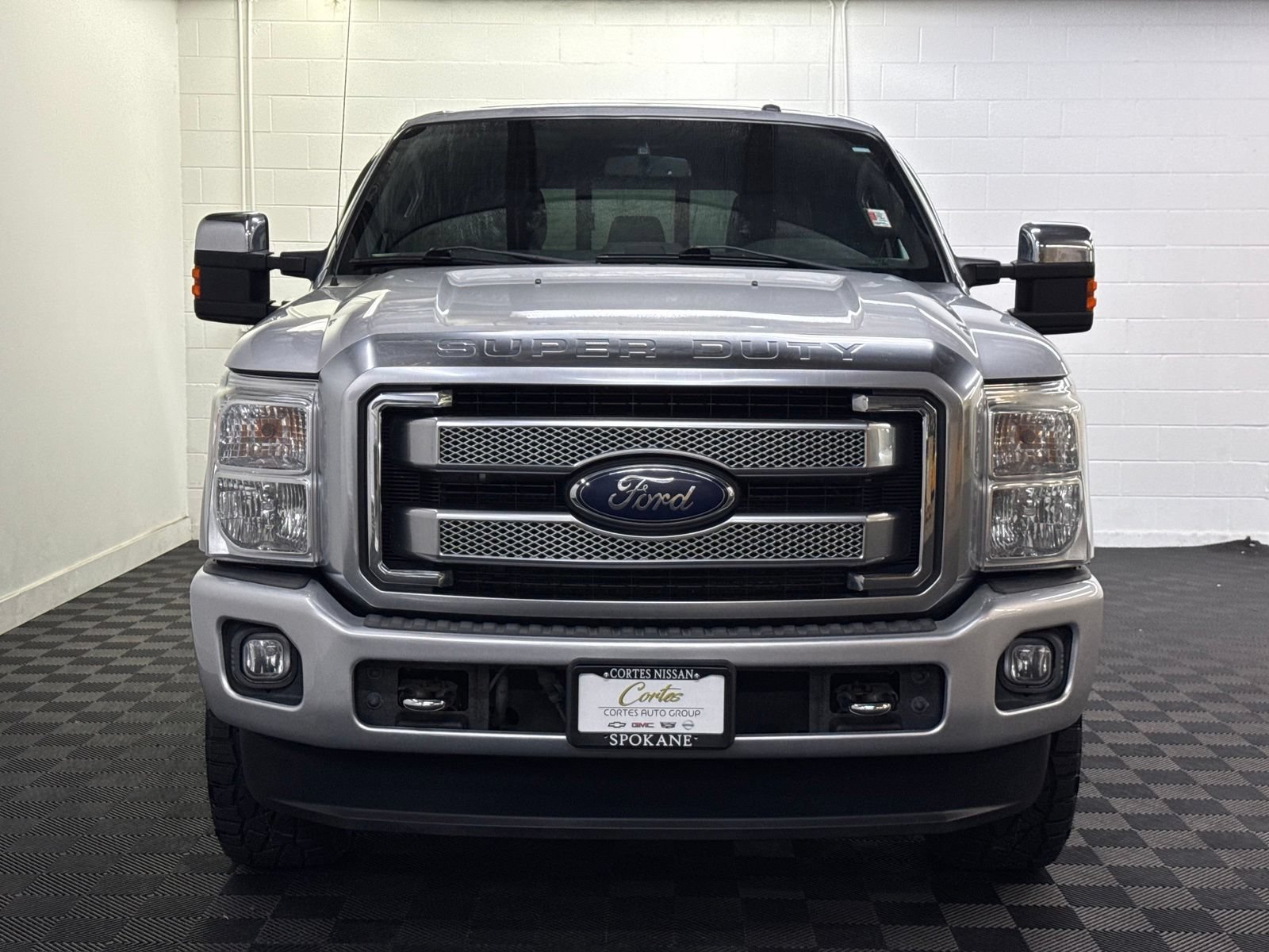Used 2015 Ford F350 Platinum w/ Platinum Package AWD/4WD image 5