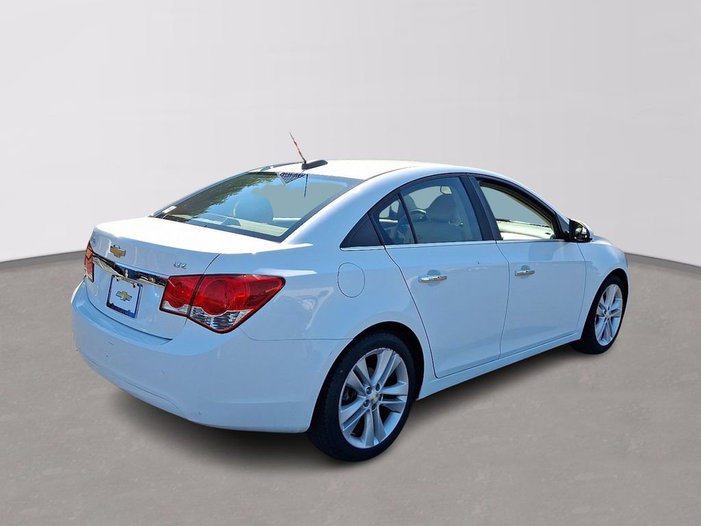 Used 2016 Chevrolet Cruze LTZ FWD image 6