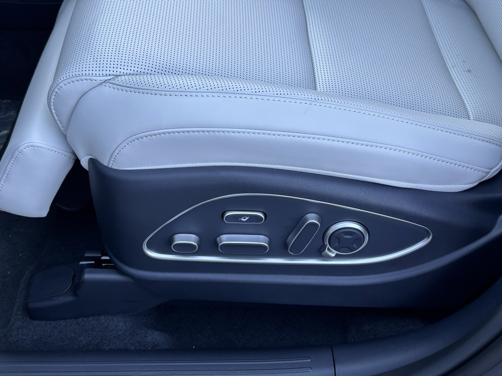 New 2026 Hyundai Palisade Calligraphy image 12