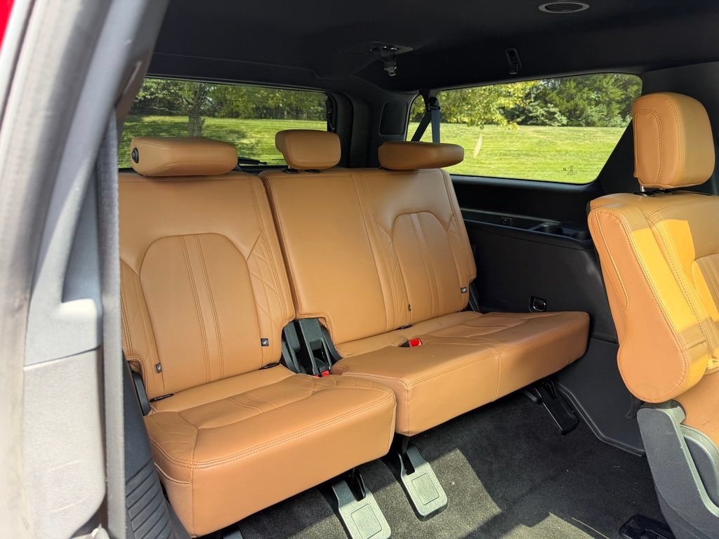 Used 2022 Ford Expedition Max Platinum AWD/4WD image 14