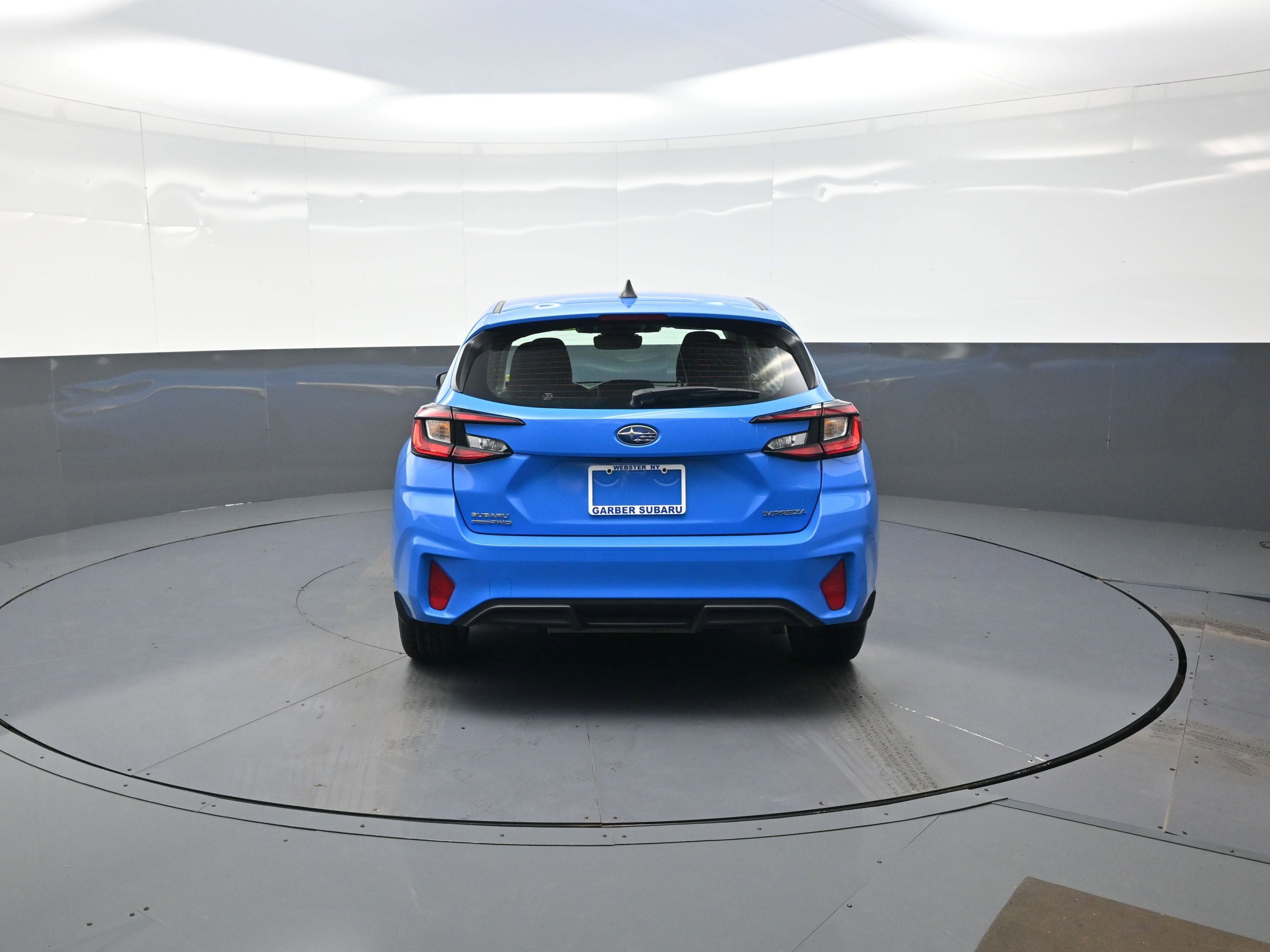 Certified 2025 Subaru Impreza 2.0i Sport AWD/4WD image 4