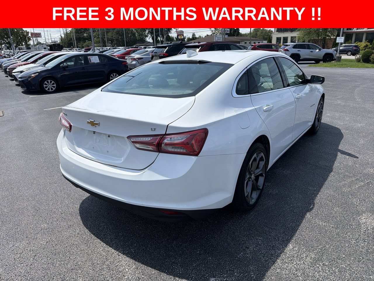 Used 2021 Chevrolet Malibu LT FWD image 30