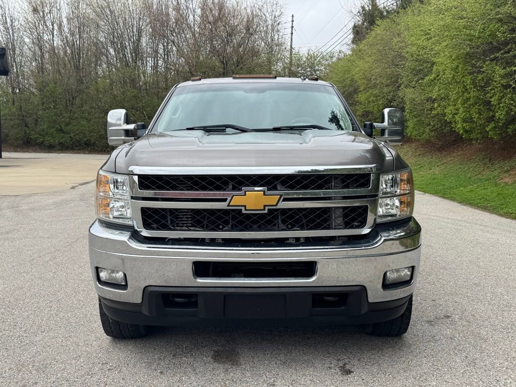 Used 2013 Chevrolet Silverado 3500 LTZ w/ LTZ Plus Package image 3