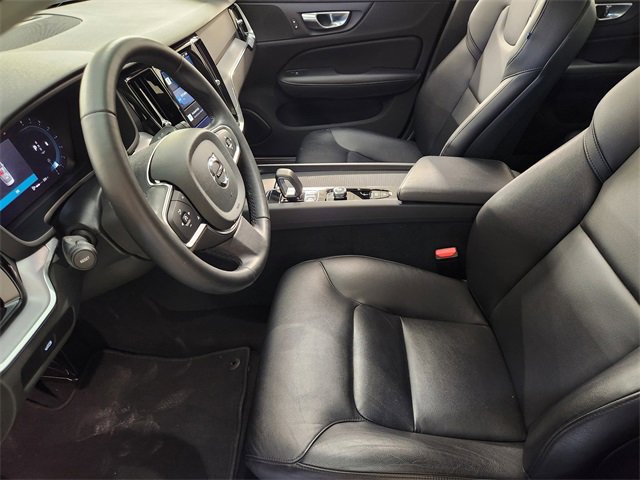 Used 2024 Volvo S60 B5 Core image 14