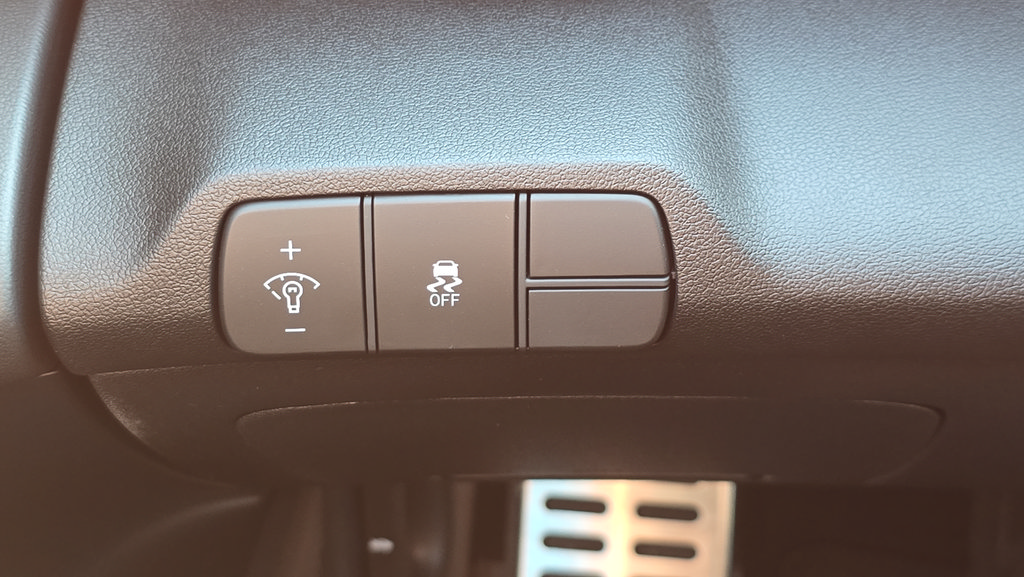 New 2026 Hyundai Elantra SEL Sport FWD image 27