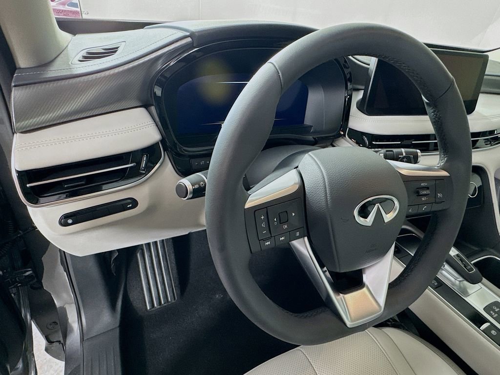 Certified 2026 INFINITI QX60 Pure w/ Cargo Package AWD/4WD image 13