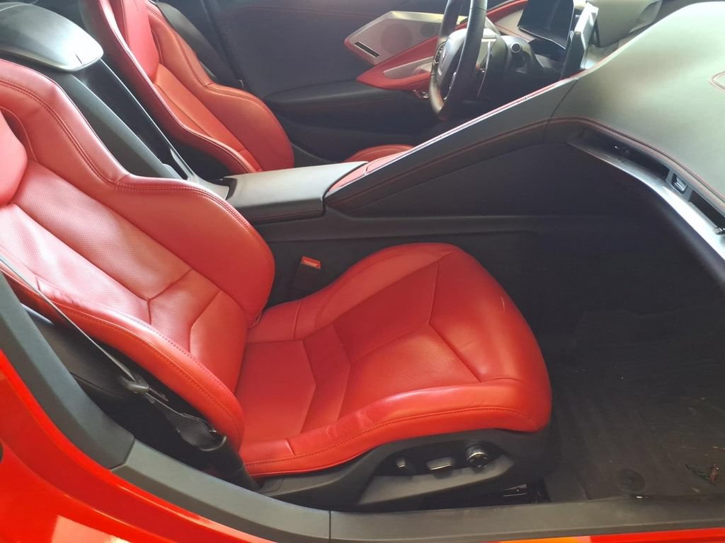 Used 2023 Chevrolet Corvette Stingray Preferred Cpe w/ Z51 Performance Package RWD image 7