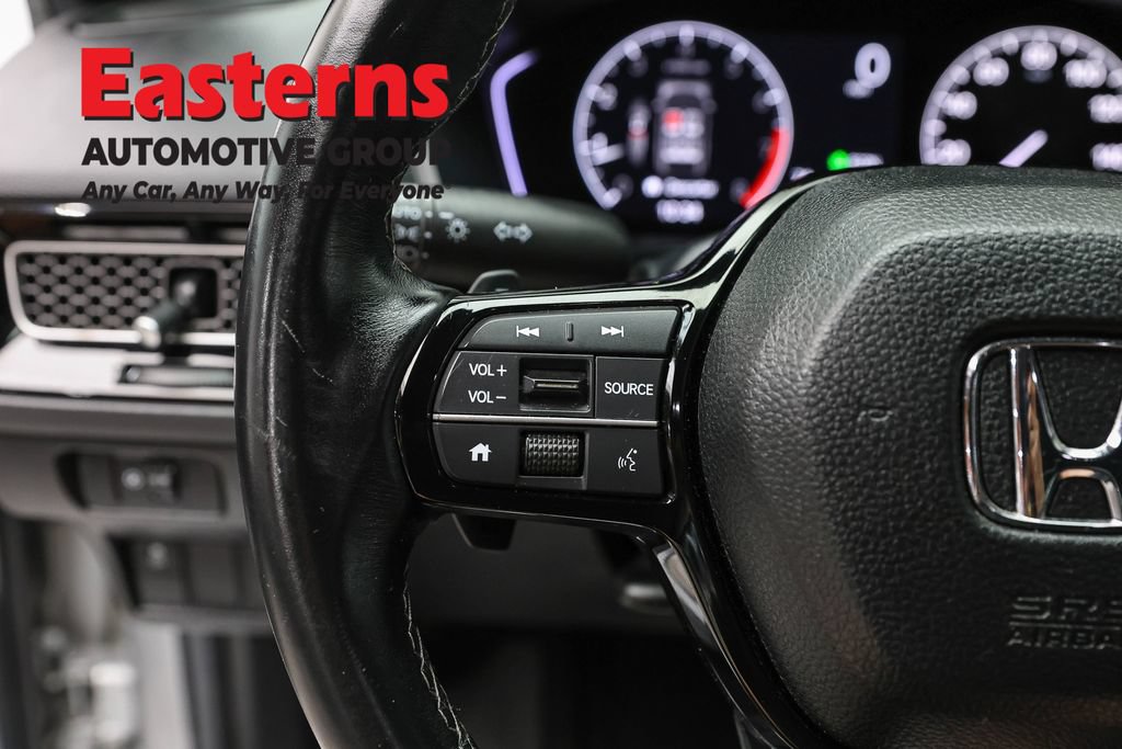 Used 2025 Honda Civic Sport image 15