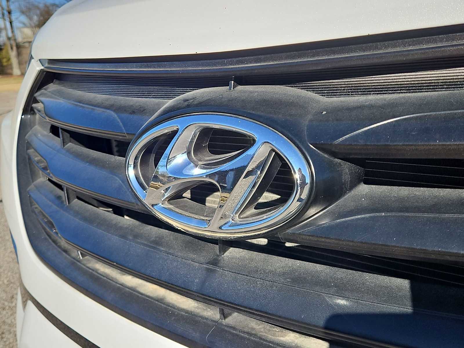 Used 2017 Hyundai Santa Fe Sport image 10