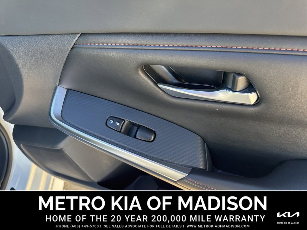 Used 2022 Nissan Sentra SR w/ Midnight Edition image 36