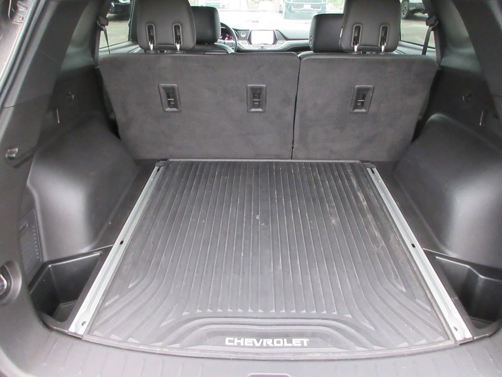 Certified 2019 Chevrolet Blazer RS w/ Sun and Wheels Package image 13