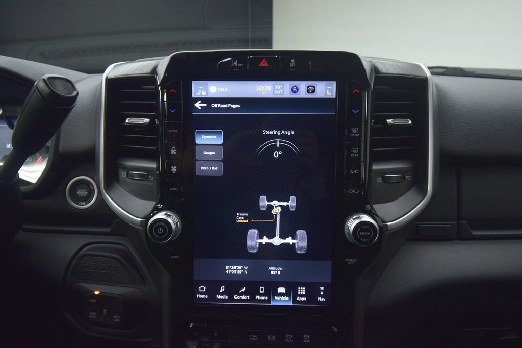 New 2026 RAM 2500 Big Horn AWD/4WD image 21