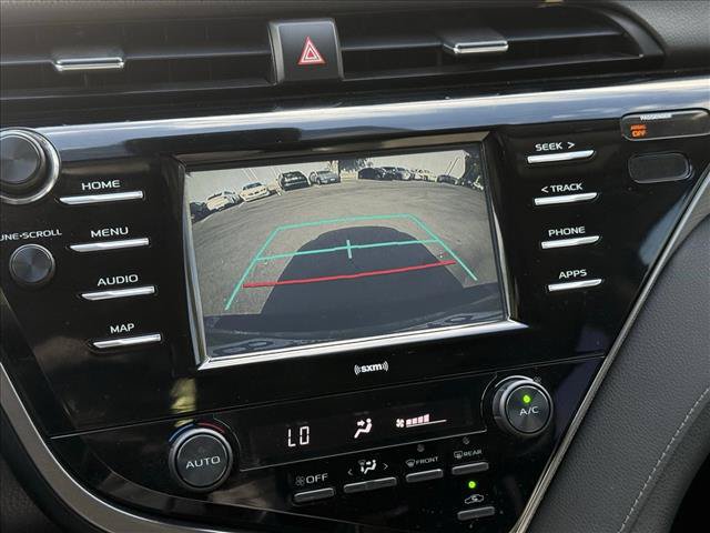 Used 2020 Toyota Camry SE w/ Carpet Mat Package FWD image 12