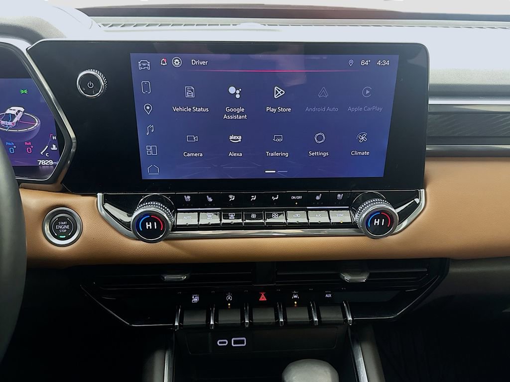 Used 2024 GMC Canyon AT4 w/ AT4 Premium Package image 10