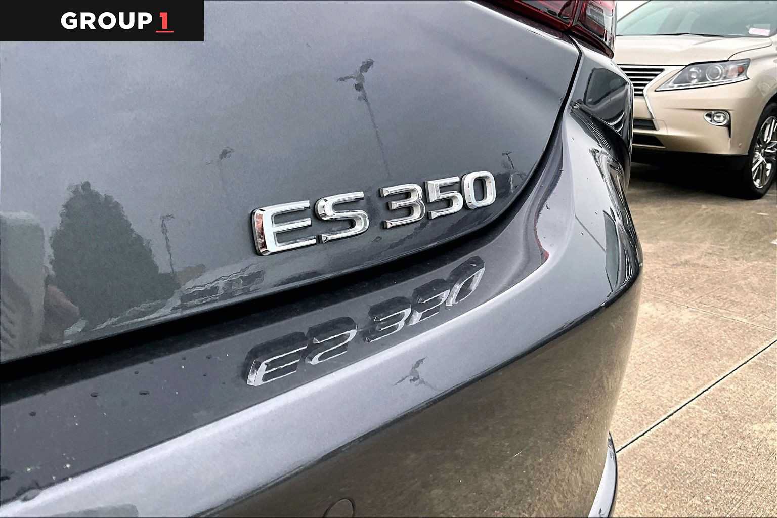 Used 2024 Lexus ES 350 w/ Premium Package FWD image 28