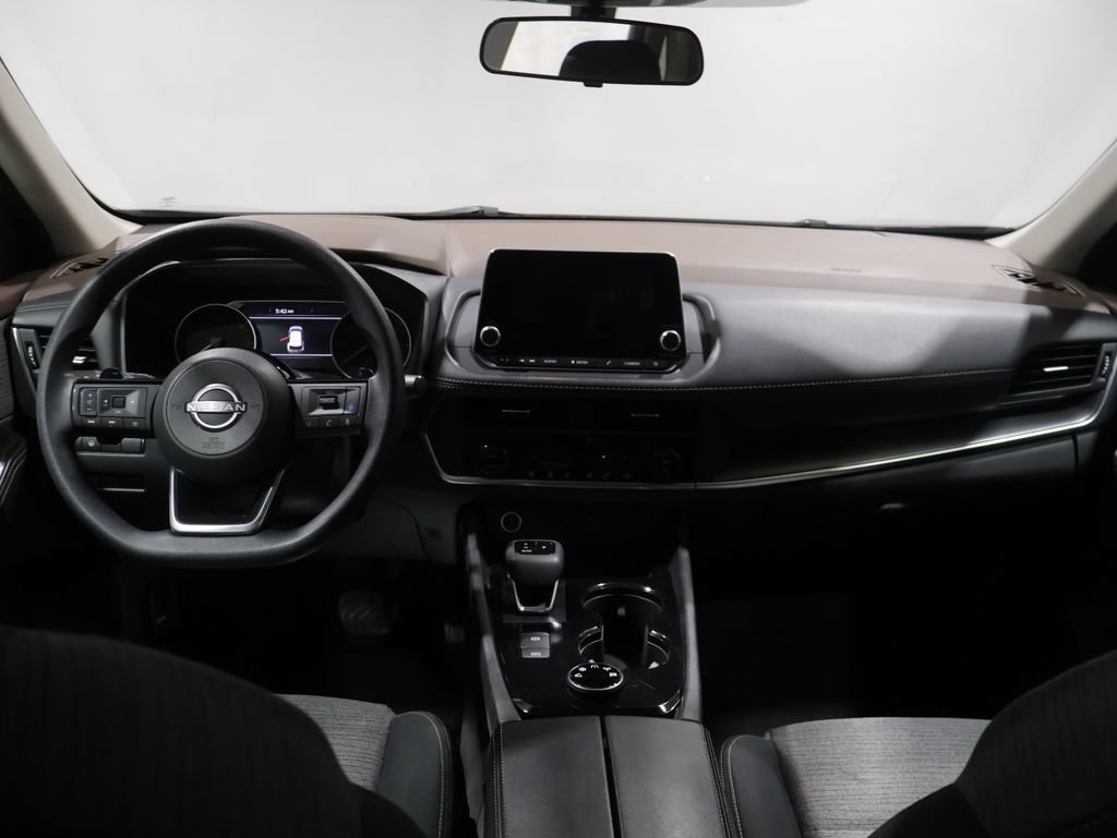 Used 2023 Nissan Rogue SV AWD/4WD image 17