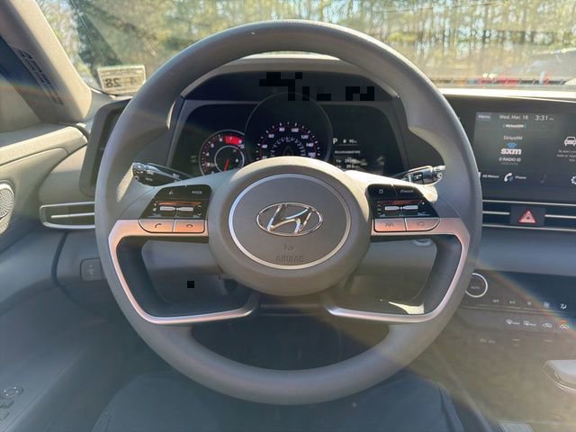 Certified 2023 Hyundai Elantra SEL image 18