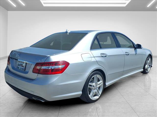 Used 2013 Mercedes-Benz E 350 4MATIC Sedan image 12
