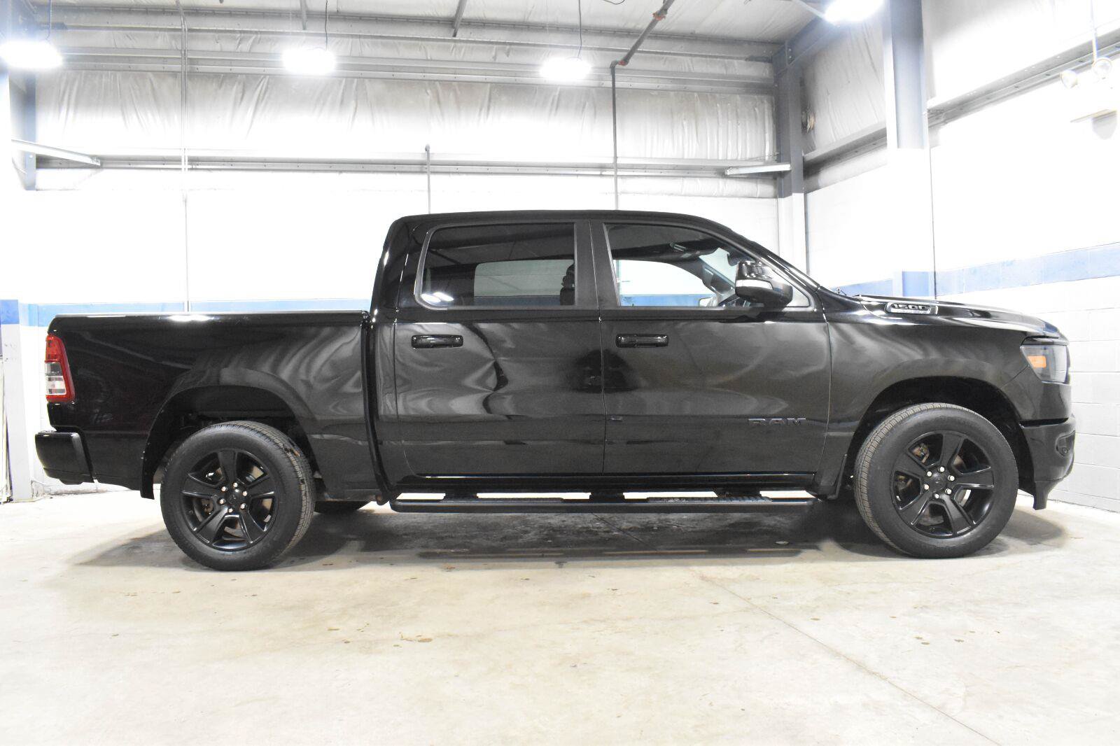 Used 2021 RAM 1500 Big Horn AWD/4WD image 25