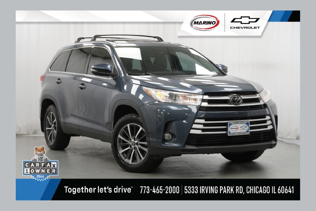 Used 2019 Toyota Highlander XLE AWD/4WD image 1