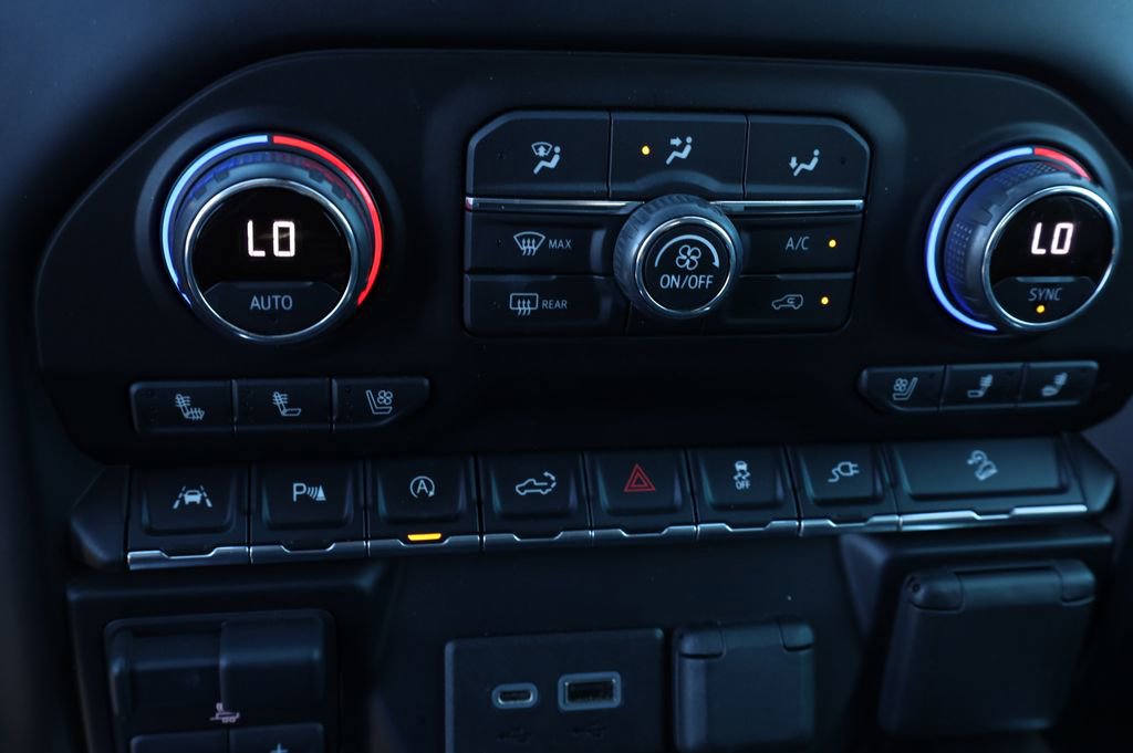 Used 2021 Chevrolet Silverado 1500 LTZ w/ LTZ Premium Package image 10