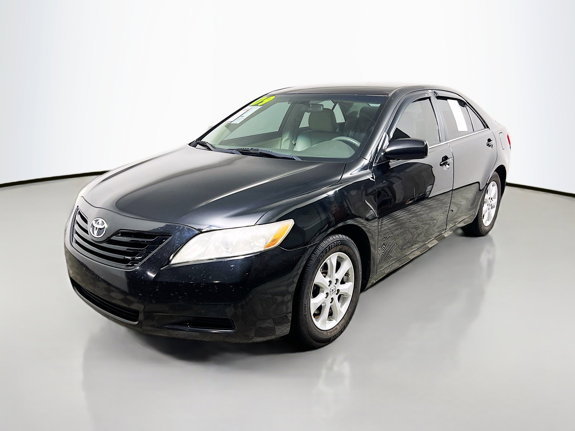 Used 2009 Toyota Camry LE image 10