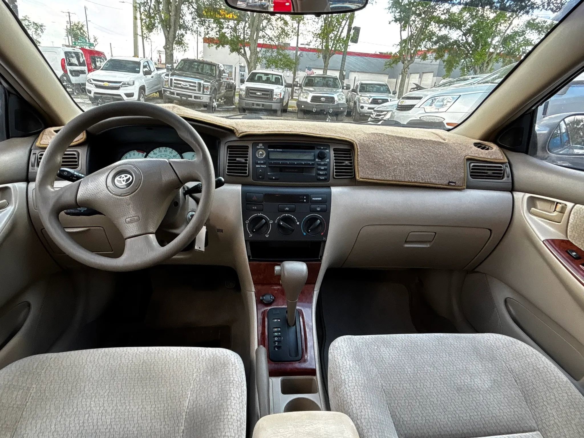 Used 2004 Toyota Corolla LE image 10