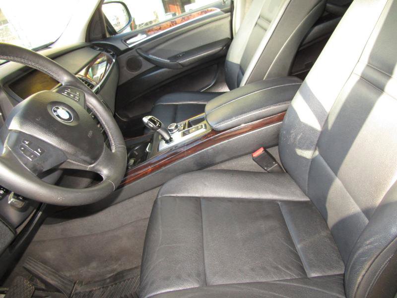 Used 2011 BMW X5 xDrive35i image 22