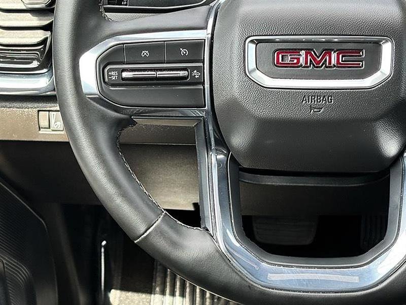 Used 2024 GMC Canyon Elevation image 19