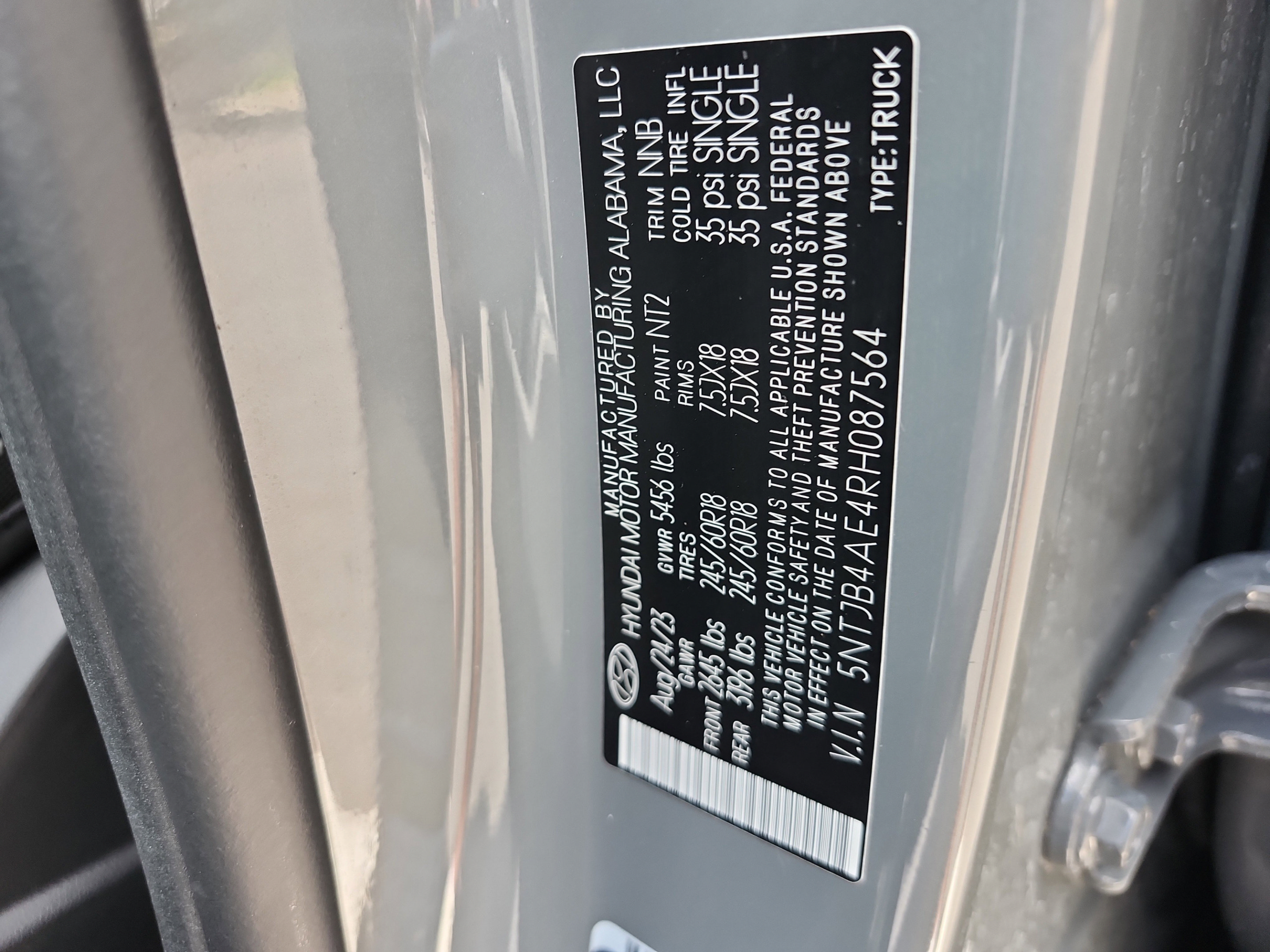Used 2024 Hyundai Santa Cruz SEL FWD image 23