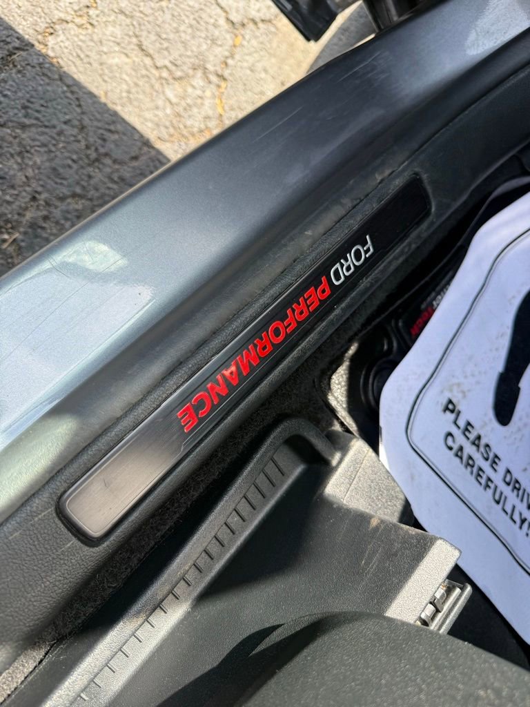 Used 2022 Ford Edge ST w/ Equipment Group 401A image 13