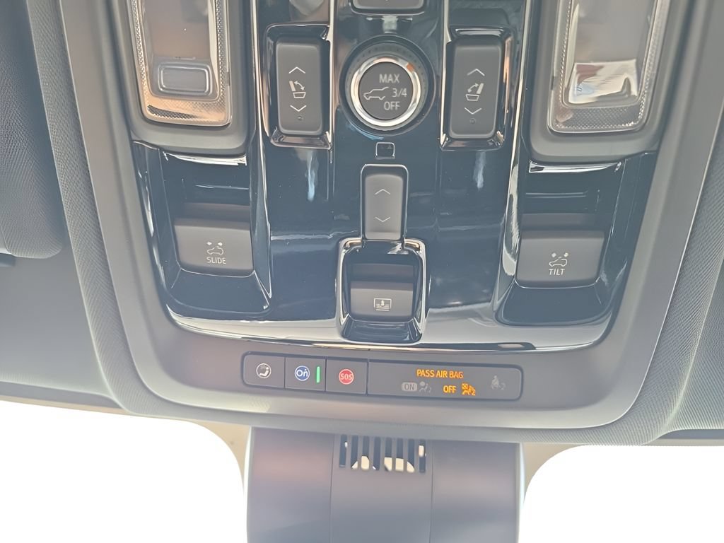 New 2026 Chevrolet Tahoe Premier w/ Sun And Tow Package AWD/4WD image 17